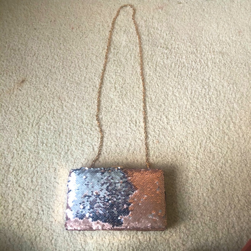Urban Expressions Reversible Sparkle Chain Bag